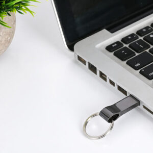 Black Metal Key Ring Pendrive