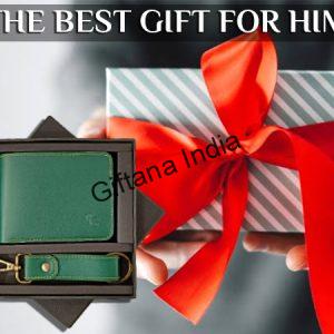 Giftana Vegan Leather Wallet and Keychain Gift Set