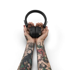 Marshall Major IV Wireless Bluetooth On Ear Headphone with Mic (Black)