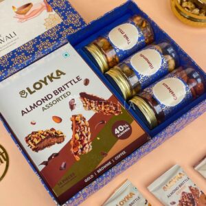 Corporate Diwali Gifts India - Premium Almond Brittle and Dry Fruits Hamper by Giftana 6 Corporate Diwali Gifts India Premium Almond Brittle and Dry Fruits Hamper by Giftana 1