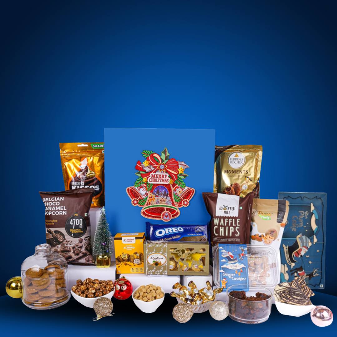 Gingerbread Plum Cake & Chocolate Treat Box (TGT999) Gingerbread Plum Cake Chocolate Treat Box TGT999 1