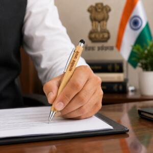 Premium Executive Satyamev Jayate Wooden Diary & Pen Gift Set 5 Corporate Gift Set