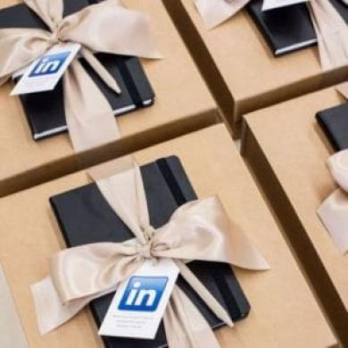 Corporate-Gift-Hampers-300x300